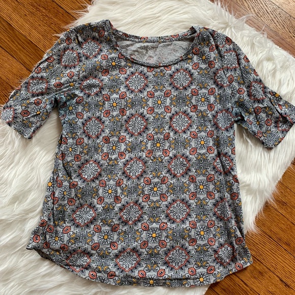 LOFT Blue Medallion Print Tee - Picture 2 of 2